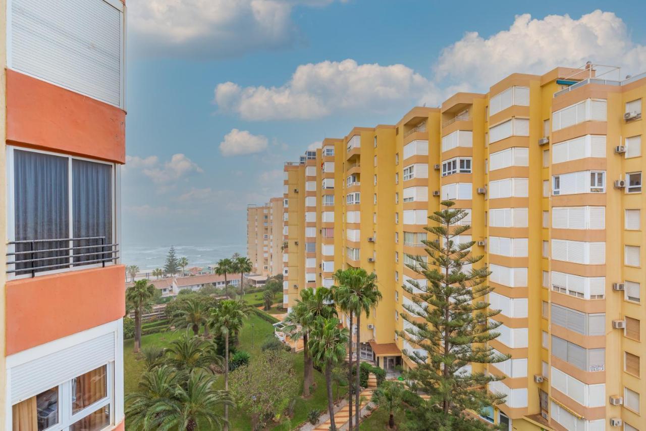 Modern Apartment Steps From The Beach Torrox Extérieur photo
